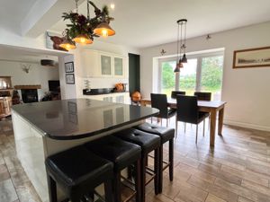 Photo 24- click for photo gallery